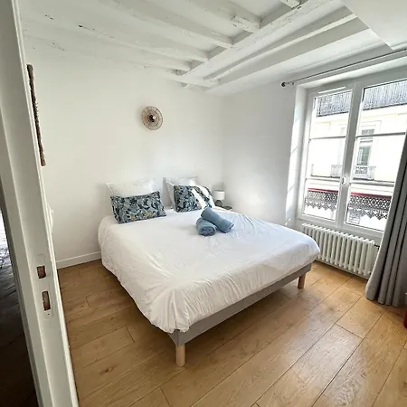 Apartamento Outstanding And Sunbathed 3 Br