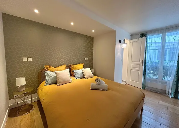 Outstanding And Sunbathed 3 Br Διαμέρισμα *