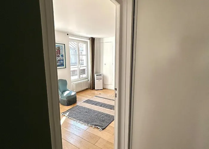 Διαμέρισμα Outstanding And Sunbathed 3 Br Παρίσι