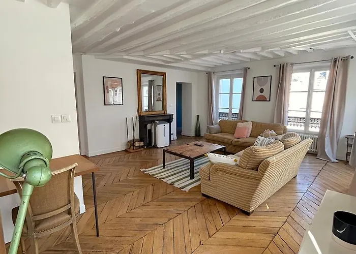 Outstanding And Sunbathed 3 Br Διαμέρισμα Παρίσι