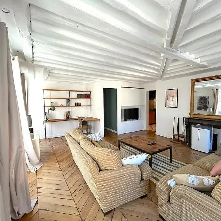 アパート Outstanding And Sunbathed 3 Br *